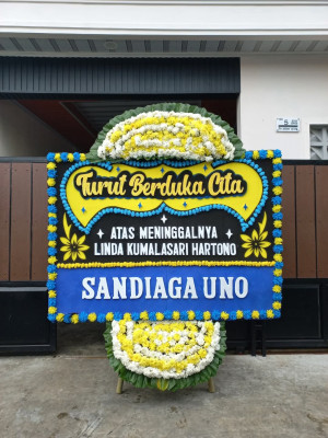 Papan Bunga Duka di Lembar